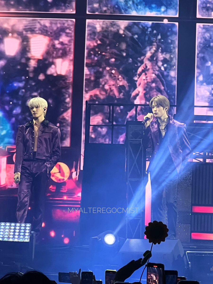 Myalteregocmist's tweet photo. All eyes on Jaeyong. 🌷🥰💚 @JAEYONG_PH #NCT127inManila #THELINKTOURMANILA https://t.co/GaawA2jhfT
