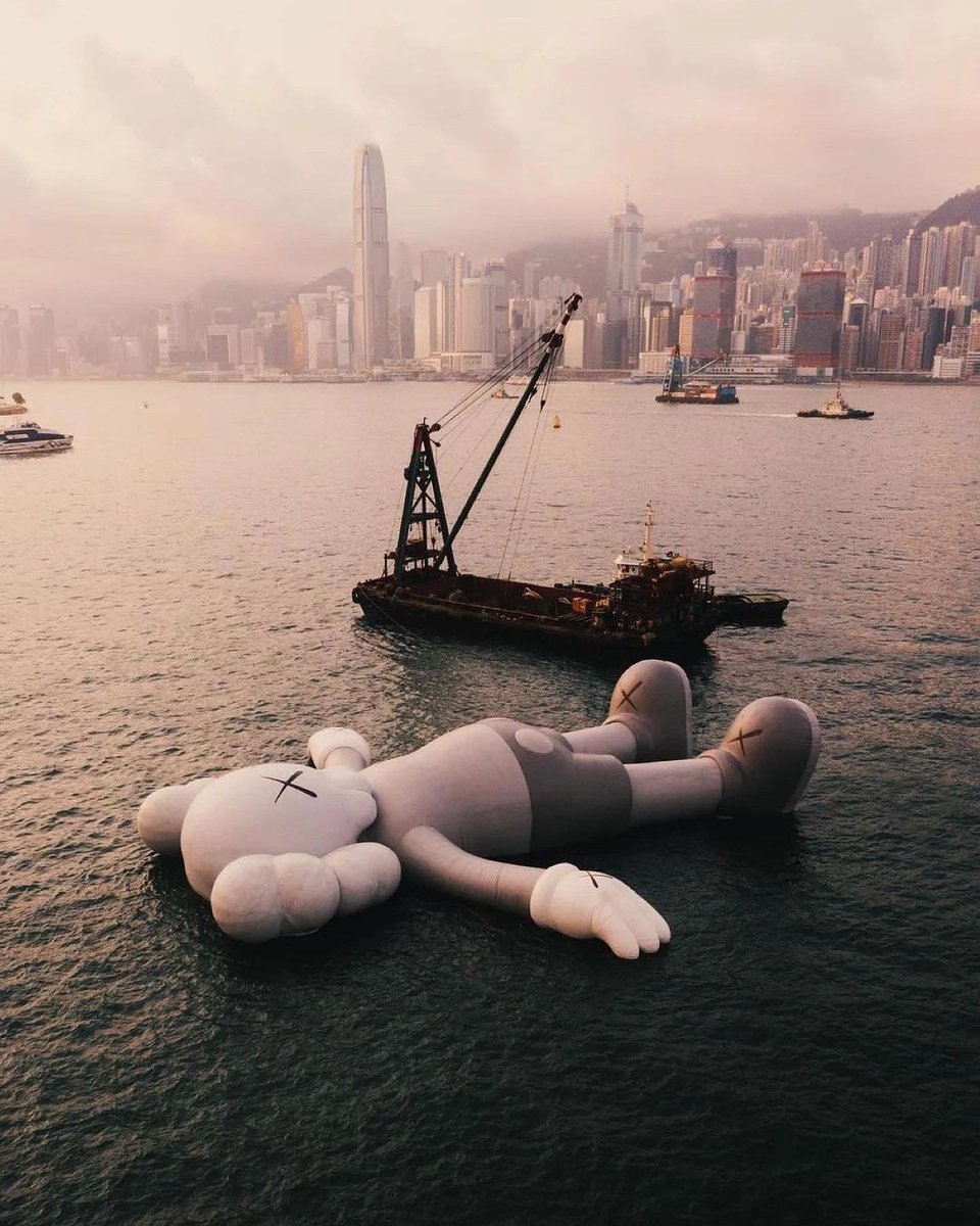 weirdtripclub's tweet photo. KAWS Companion inspiration ©
#WeirdTrip #KAWS https://t.co/EHu6NEqWtK