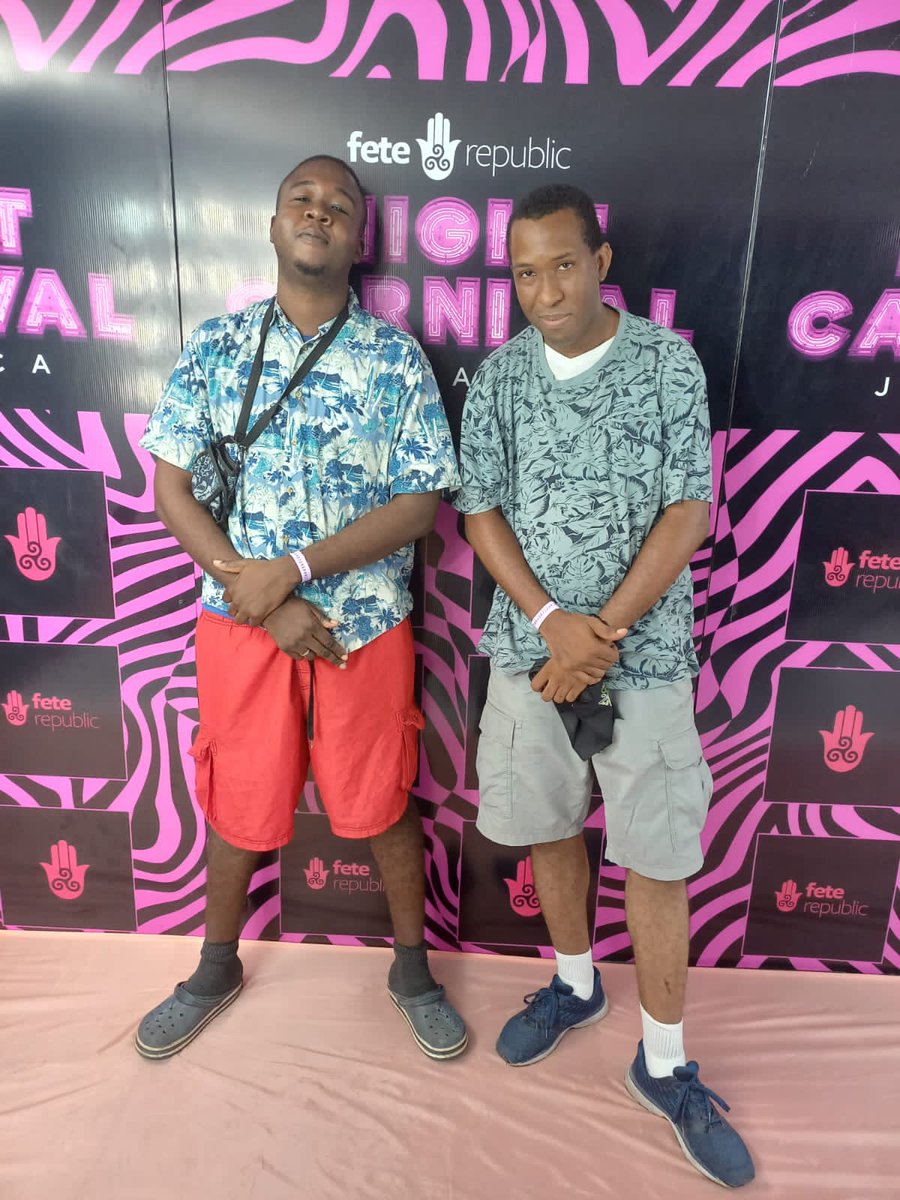 CurtJAVON's tweet photo. All I can say is me get mi money worth and more eh @Mordecai876? https://t.co/iXMriK5dRd