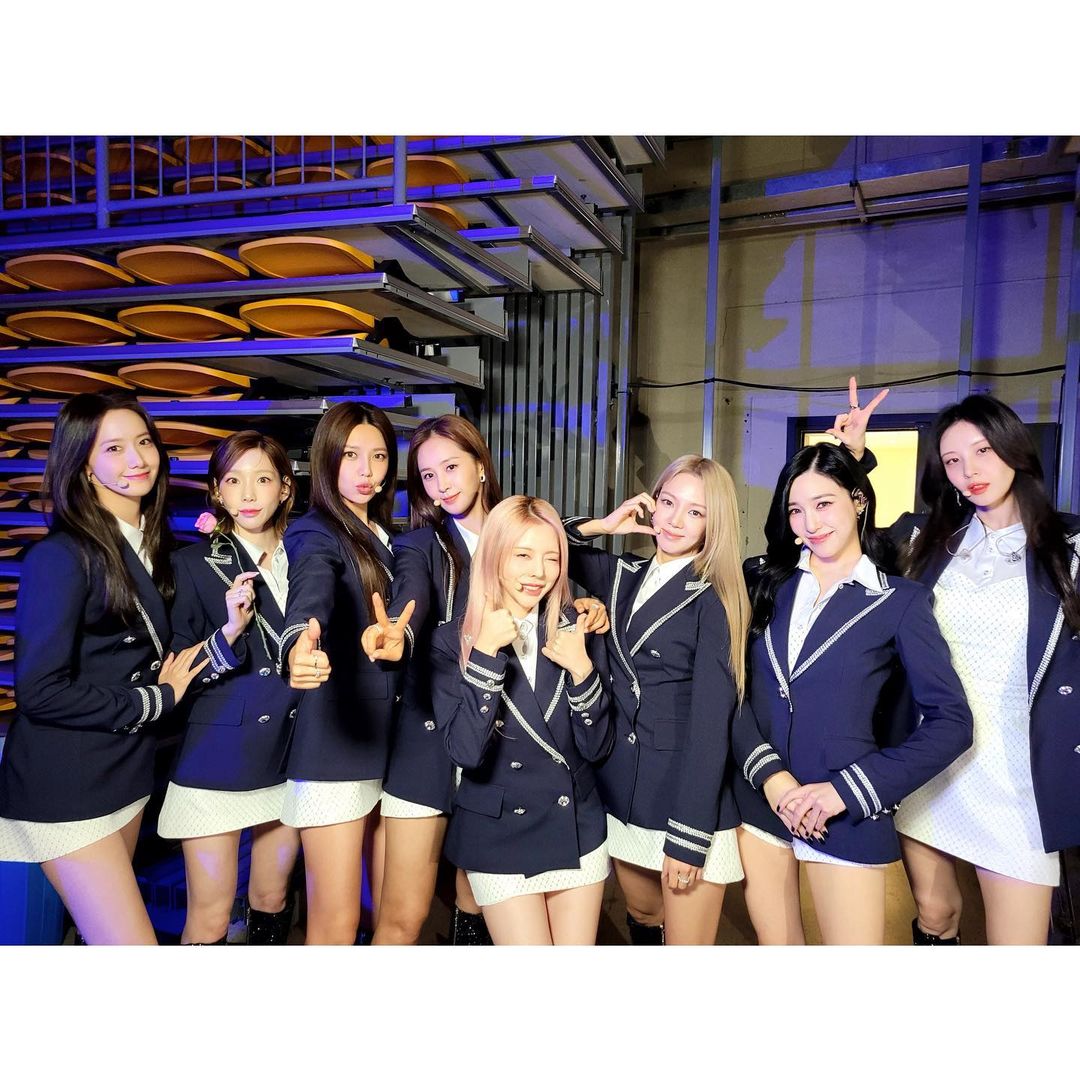 InspirationSNSD's tweet photo. 220904 Yoona's instagram update
"Ero così felice 💗
Grazie, vi amo, vi darò solo felicità 🫶🏻
#LetsMeetAgain
#BeSONEInTheNextLife
#ThenWeWillBeGirlsGeneration
#gg4eva" https://t.co/ScQ1AsMPsa