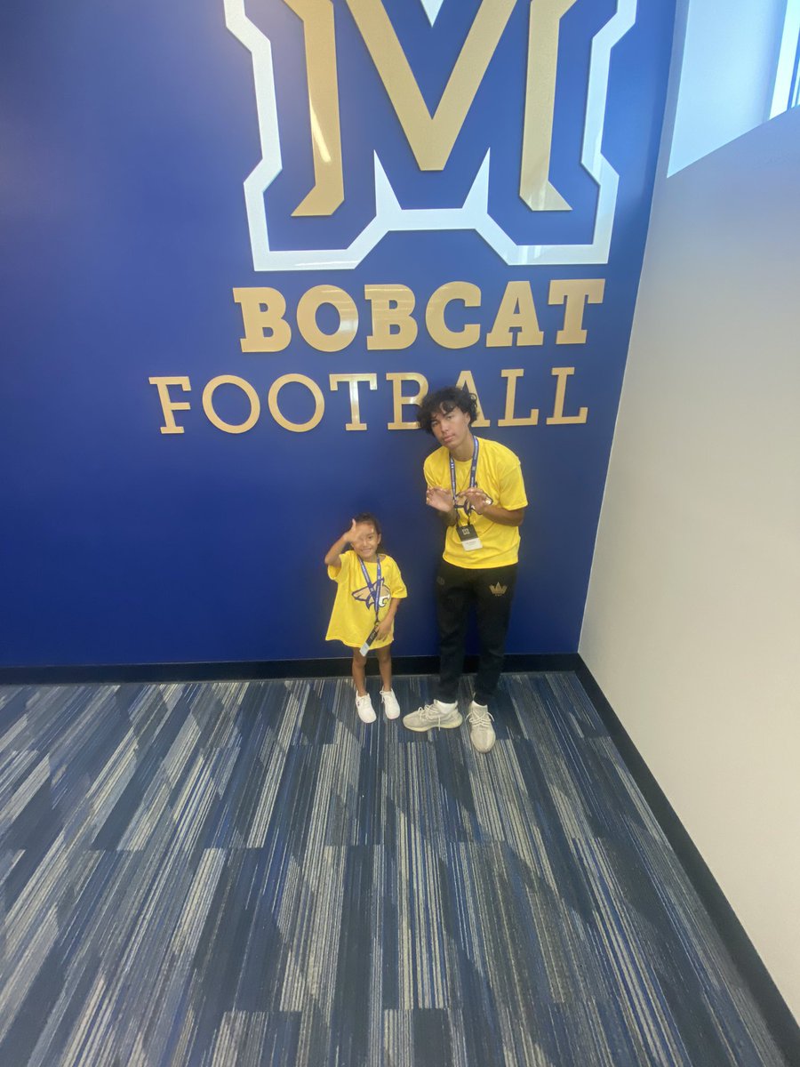 After an amazing visit and talk with <a href="/bvigen/">Brent Vigen</a>, I am extremely blessed to say that I have received my 2nd division one offer from <a href="/MSUBobcats_FB/">Montana State Football</a>! <a href="/CoachBSheph/">Coach Shep</a> <a href="/WillieMGarza/">Willie Mack</a> <a href="/KingJB01/">Jimmy Beal</a> <a href="/CoachBobbyDaly/">Bobby Daly</a> 💙💛