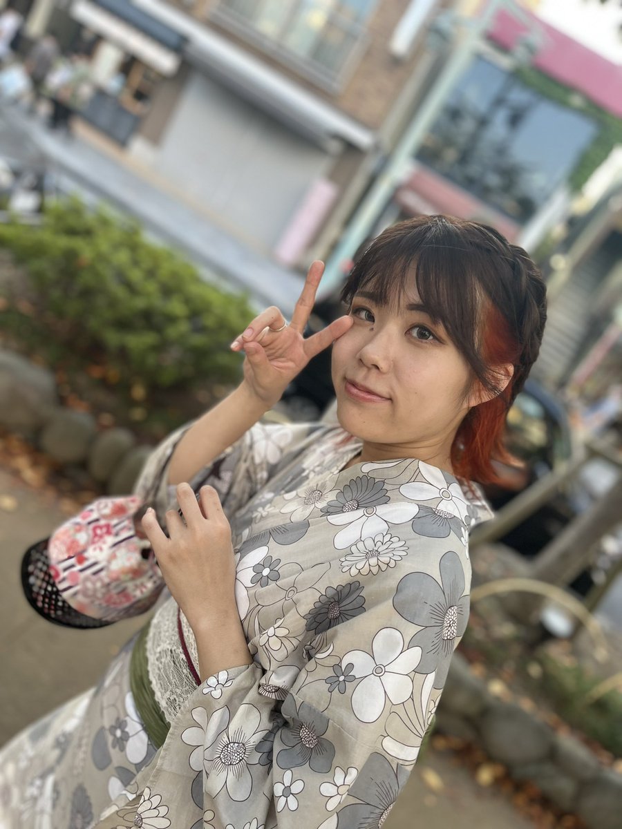 notmoenatsu's tweet photo. 22さいになったので浴衣着ました https://t.co/CbJ6r7PP63