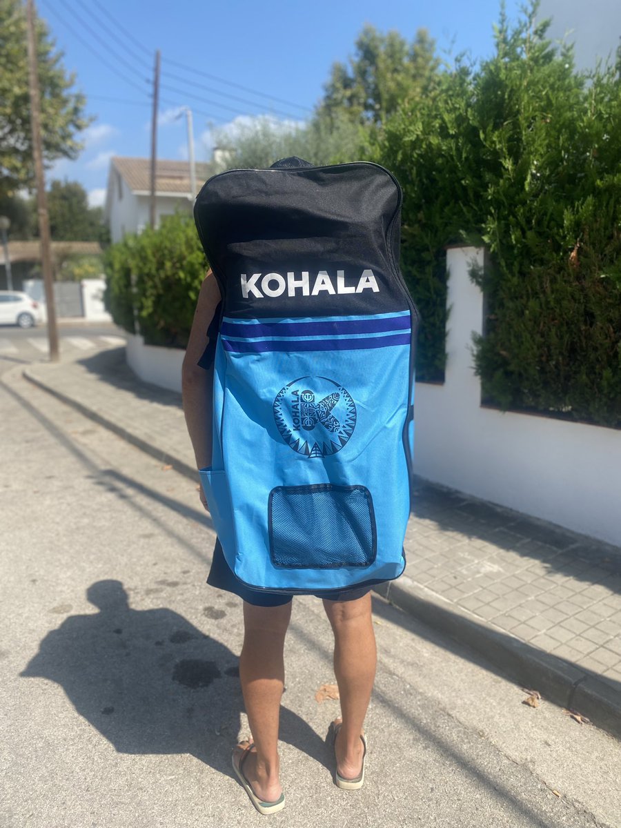 JOLEphos's tweet photo. Este año sí que me he comprado una mochila perfecta para el nuevo curso escolar!!!👍🏼👍🏼👏🏼👏🏼 La del año pasado (3a foto) me iba un poco grande!!!😜😜🤪🤪🤪 https://t.co/D17jyBEUd3