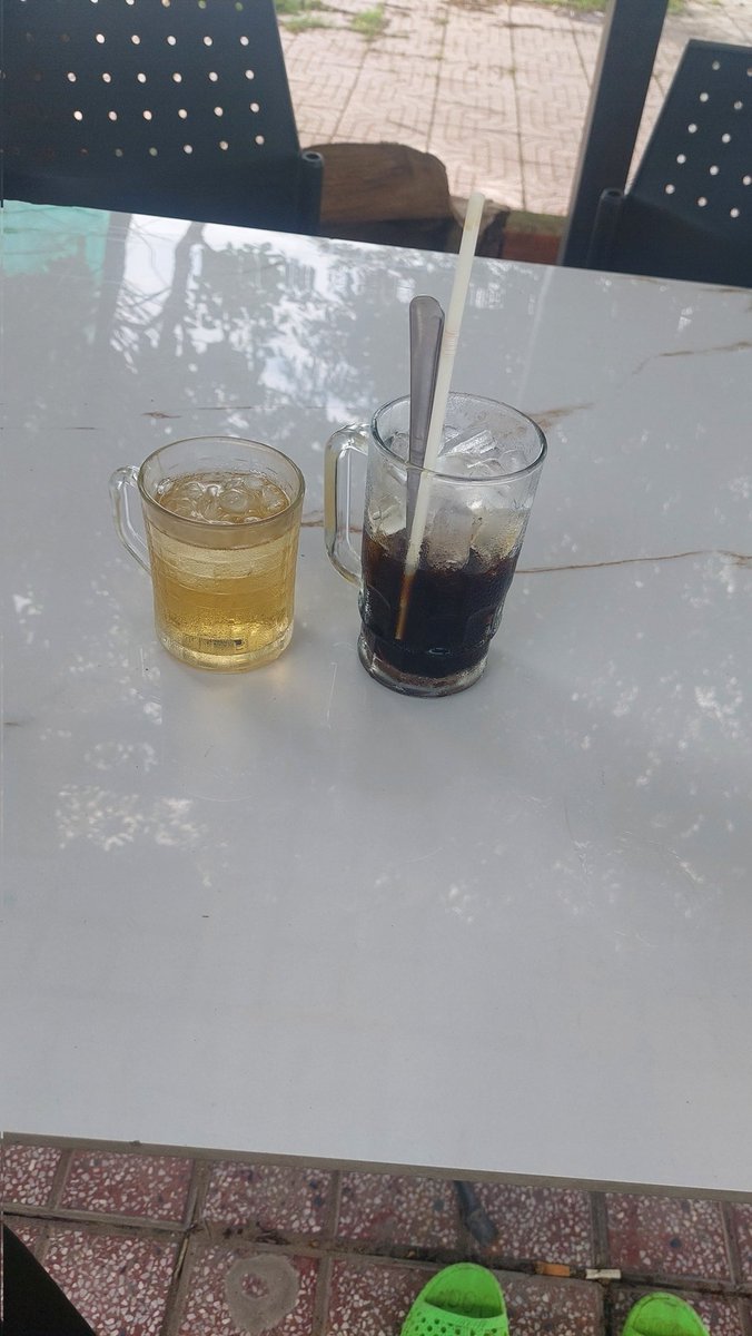 nien_om's tweet photo. Có trung niên nào ở vĩnh long k...làm quen đi https://t.co/KDRM4vcAQx
