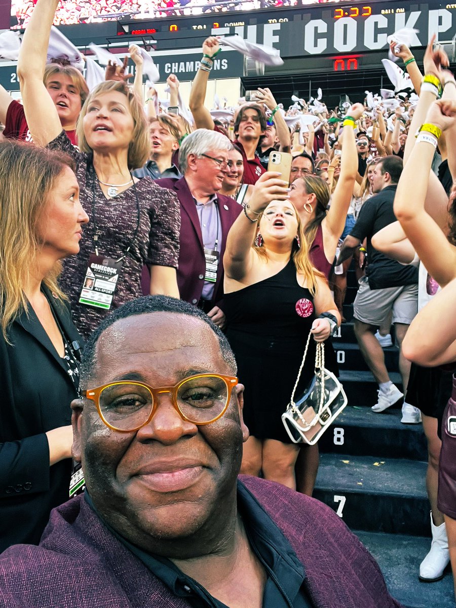 Geaux_Rex's tweet photo. I had an amazing time cheering the Gamecocks to victory along with President Amiridis, Mrs. Amiridis, and the students in THE COCKPIT! @UofSC @UofSCstudents @GamecockFB https://t.co/LKEJQNv4ce