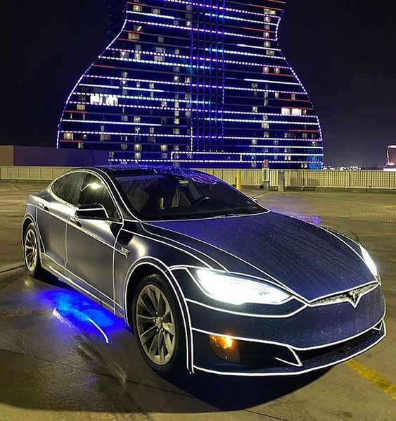 IDPorn_eth's tweet photo. Do you know what is missing from this beauty?

#tesla #whaismyidentity #imageisall https://t.co/jH88RD1CmI