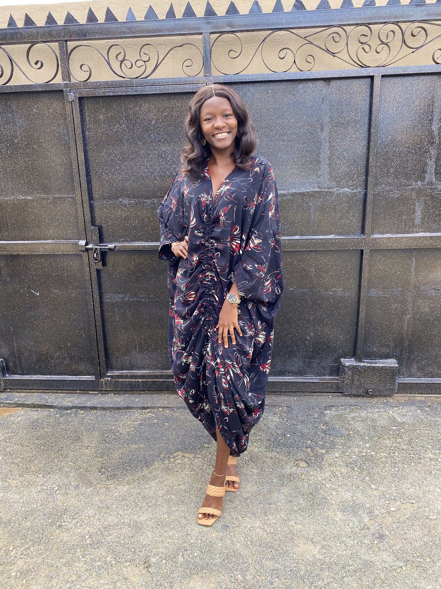 AkedohE's tweet photo. Sunday Dump..♥️♥️
My rich auntie dress is available in all sizes and different prints..send a Dm to order #phdesigner #phvendor https://t.co/cj7RlHjqm6