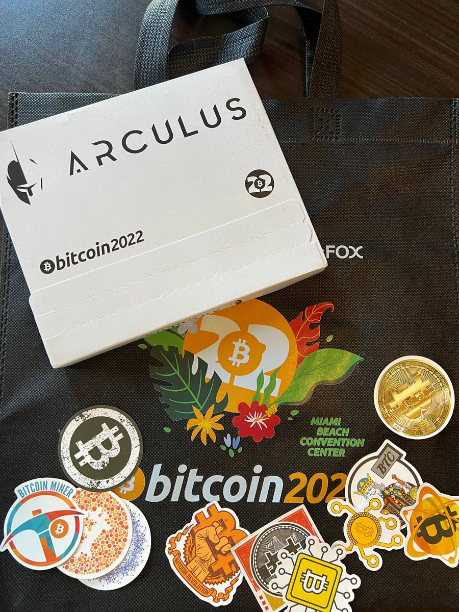 btcliveco's tweet photo. We will be giving away this limited edition #Arculus wallet, #Bitcoin 2022 bag, and rich assortment of stickers to one lucky winner.

All you have to do is Like, RT, tag a friend

Winner will be picked in 7 days. Good luck! https://t.co/hXnHkV0NUN