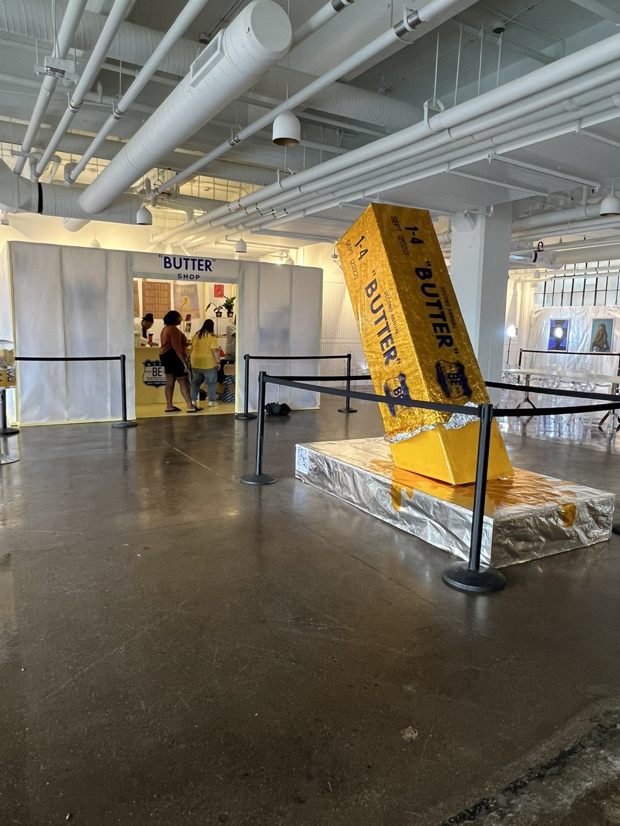 tschaffer1's tweet photo. Reliving my high school years and working retail until 2:00 at #Butter2 — come visit soon because they’re about to be sold out of everything… https://t.co/TXnywGiODN