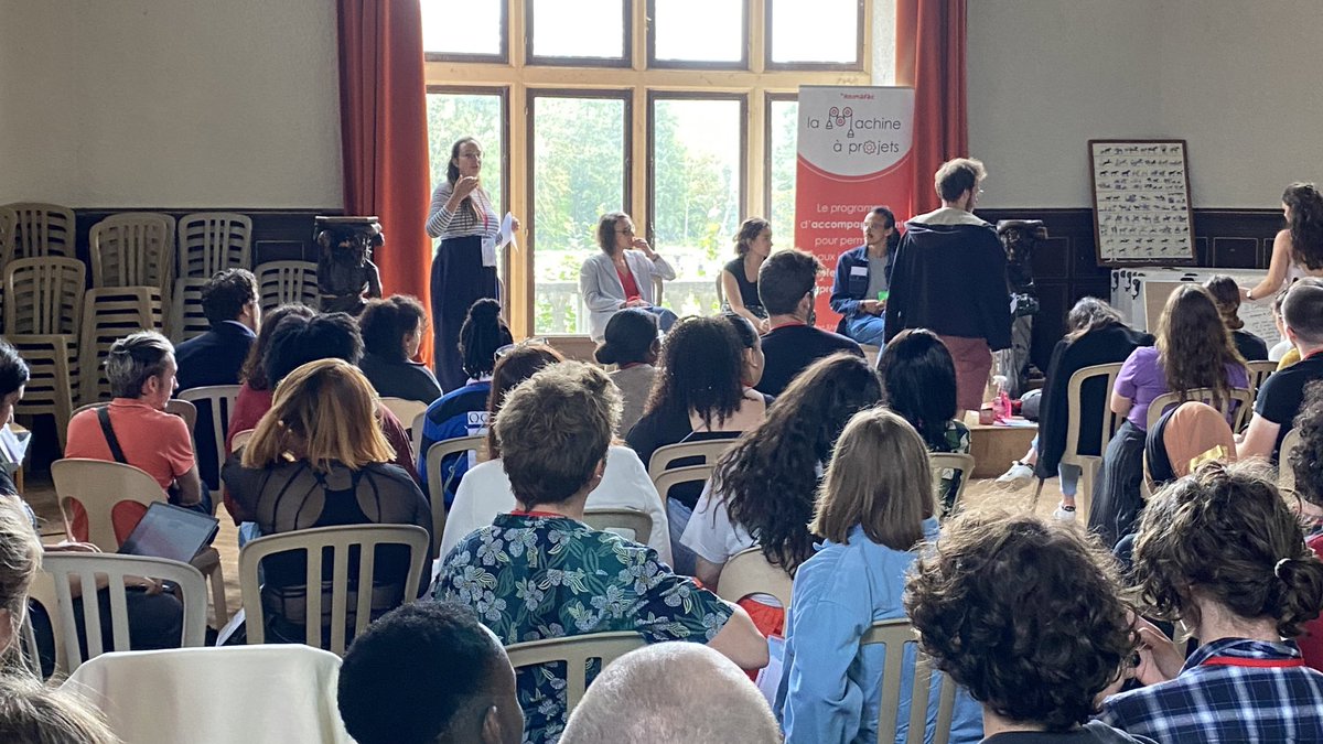 ✨ La saison des Universités d’été continue, avec celle d’@animafac ! ➡️ Avec @loristewis et @SulimanMind, j’étais très heureux d’y retrouver l’équipe, les volontaires et assos membres du réseau pour trois jours d’échanges et d’ateliers sur des sujets et projets passionnants 💪