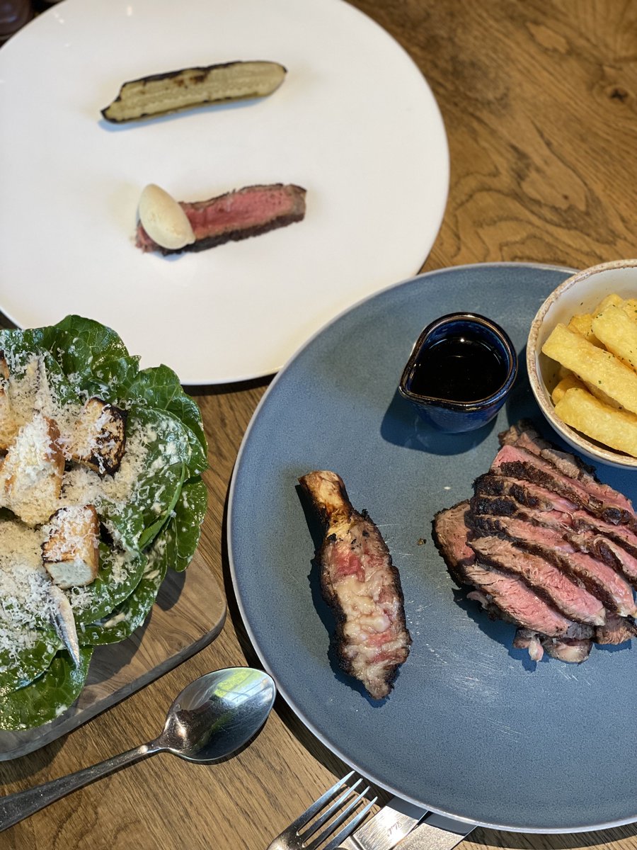 Sunday lunch <a href="/TGreatShefford/">The Great Shefford</a>, great by name great by nature! We'll definitely be back to sample <a href="/SamCary13/">Sam Cary</a>  amazing tasting menu!