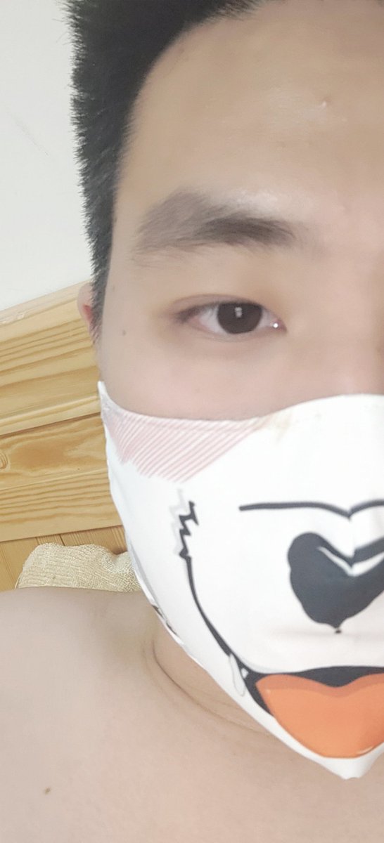 Brat1069SMjb's tweet photo. 我有四个眼，你喜欢哪个���呢？
1.左眼
2.右眼
3.马眼
4.屁眼
#小胖熊 #gay #GAY #马眼 #SM #sm #熊 #熊熊 #胖熊 #小鸡吧 #阴茎 #菊穴 #鸡巴 #肉棒 #肛门 #阳具 #小穴 https://t.co/ib01udjmII
