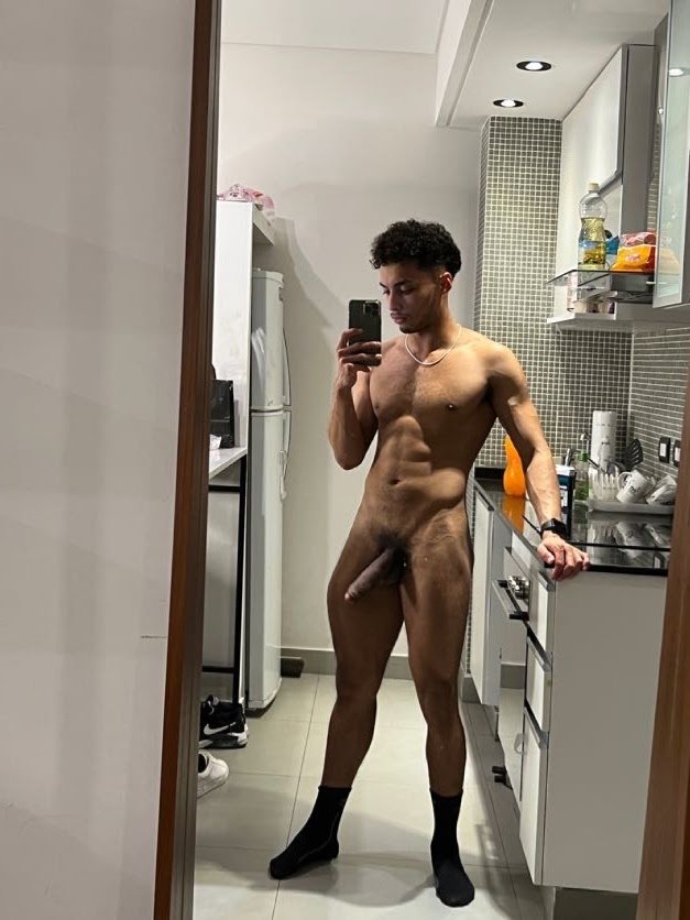 Nakedudes1's tweet photo. Morning 🥚🥚
                🥖 https://t.co/02cIkNvU9l