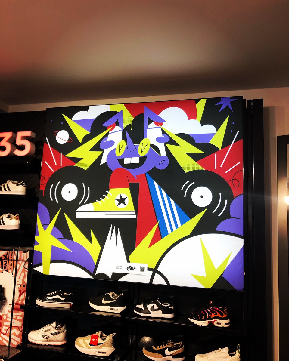 Erics_One's tweet photo. Uno dei miei ultimi Design realizzato per @FootLockerEU ❤️ https://t.co/ktihTk1Cbv