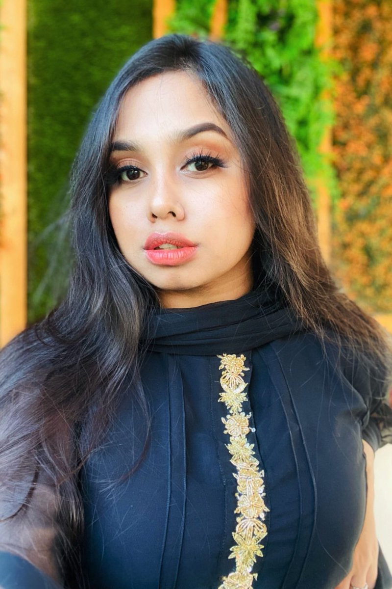 yeasmisorna's tweet photo. Throwback to a lovely day ☺️ https://t.co/CSknYQCb9V