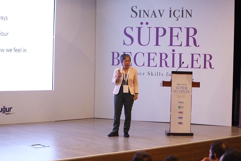 Prof. Dr. Cecilia Essau ve Prof. Dr. Raziye Bilge Uzun’un katılımları ve Türkiye genelindeki Uğurlu Psikolojik Danışmanlarımızla düzenlediğimiz ‘Sınav İçin Süper Beceriler’ eğitimimizi tamamladık! 🌟

#TürkiyeninEğitimGücüyüz
