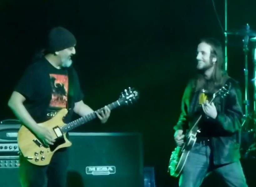 Happy birthday Kim Thayil! 