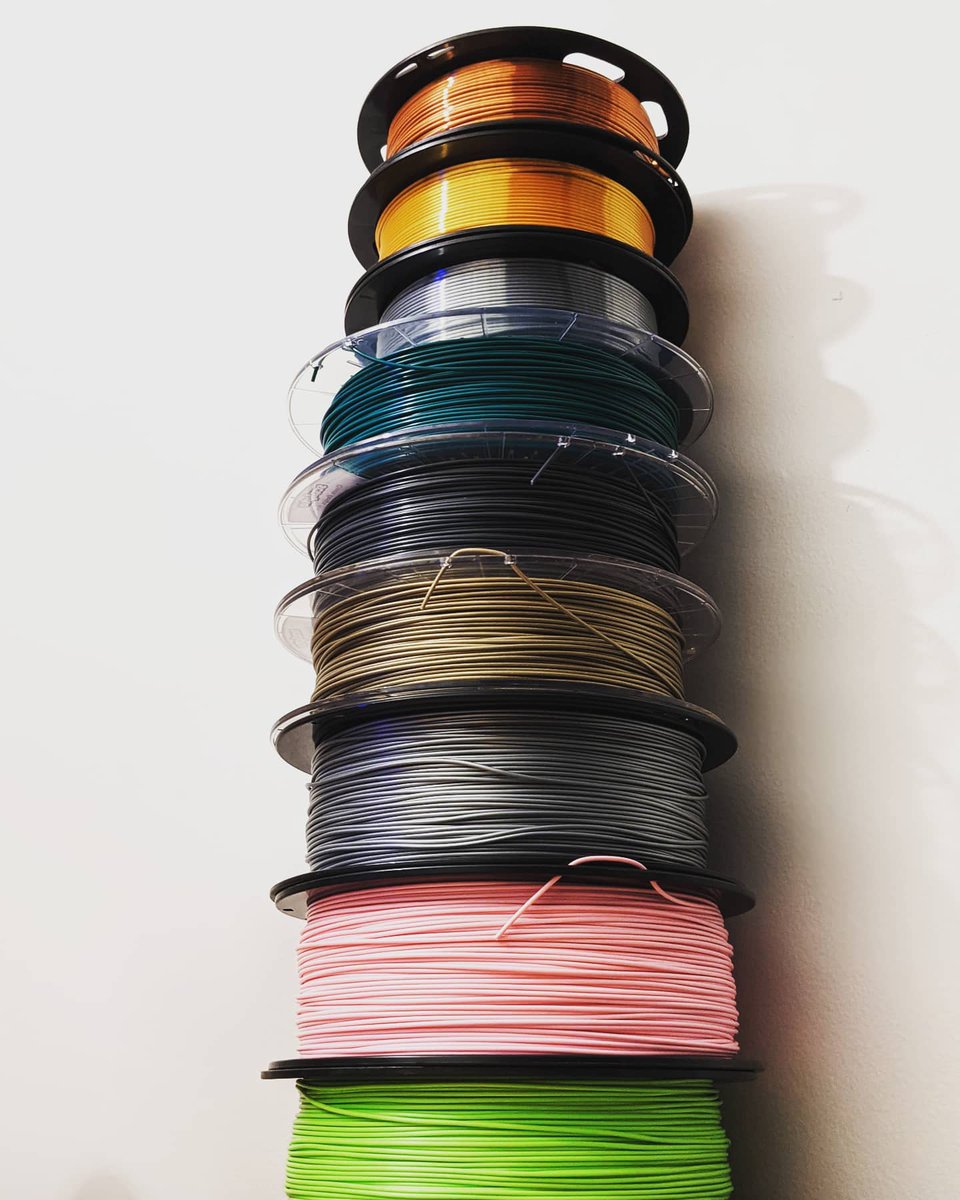 HATCHBOX3D's tweet image. Choose wisely 🤔✅
📸: @layerzedge

#Hatchbox3D #pring #3Dprint #DIY #3Dprinting #3Dprinter #tech #3D #hatchbox