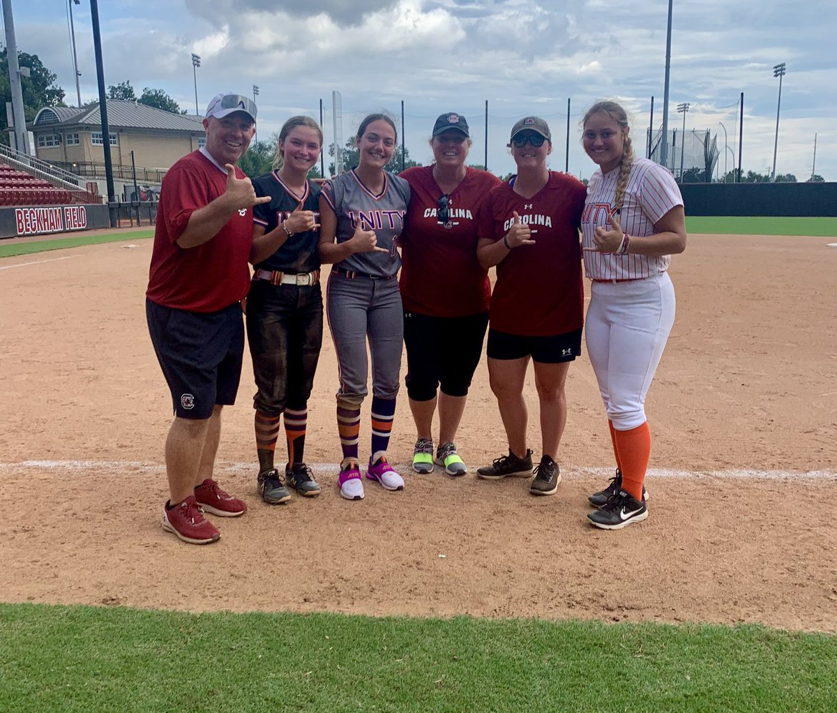 sparkselite18's tweet photo. These 3 are “getting Cocky”. Thank you coaches @scsbcoach_bev @Coach_JBloomer @KatieRepole @KevinMaguireSB for your support of our student athletes. @brinlibain2025_ @ryliej2025 @16_hmeeks https://t.co/XehijHQVbF