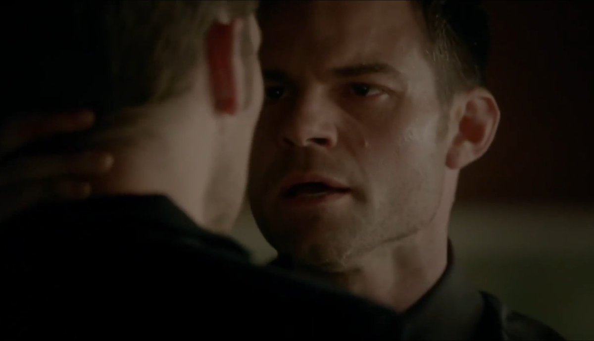 dailymikaelsn's tweet photo. “i can’t do this without you, elijah.”
“listen to me. you have to be strong.” https://t.co/vMFBMtMzsI