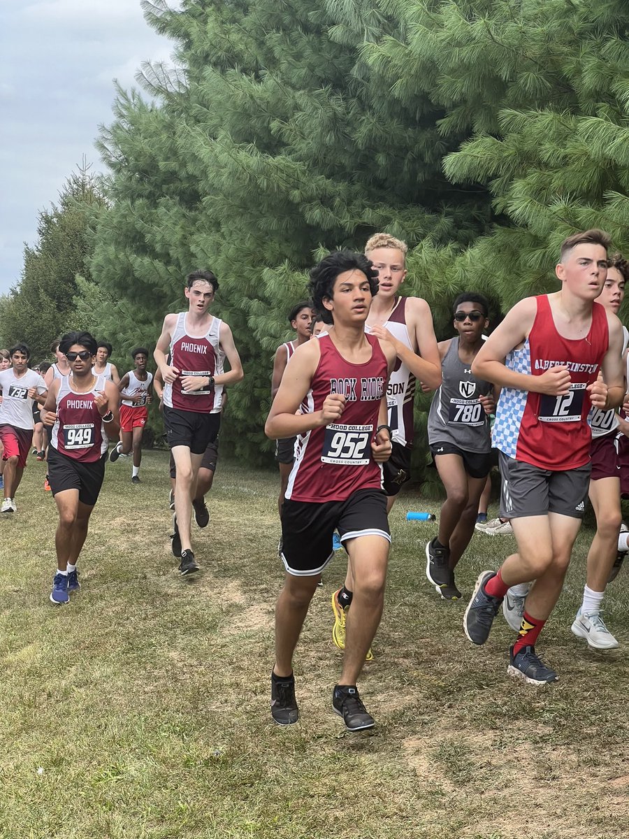 Season Opener: ✅

Great races across the board! Girls &amp; Boys held their own against some great Maryland &amp; Virginia competition. Ainhoa led the charge for the Varsity Girls in 27th place and Ayush earned some hardware with his 15th place finish. 

Now we get back to work!