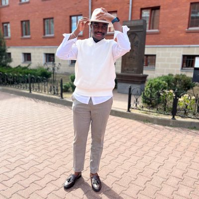 EBasikaba's tweet photo. #NouvellePhotoDeProfil https://t.co/nu15XHQ0c2