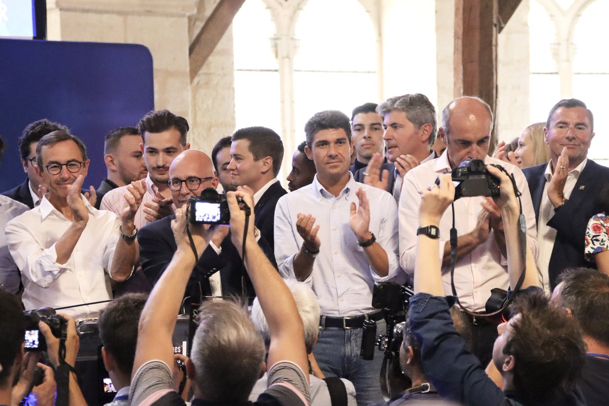 AurelienPradie's tweet photo. Bravo à tous les @jeunesreps organisateurs de ce beau week-end.

Depuis quand n’avons-nous pas été populaires ? Depuis quand n’avons-nous pas parlé à tous les Français avec des idées audacieuses ?

J’ai vu votre envie de prendre un risque. Le risque de l’avenir. C’est le meilleur https://t.co/QxqJznfOBI