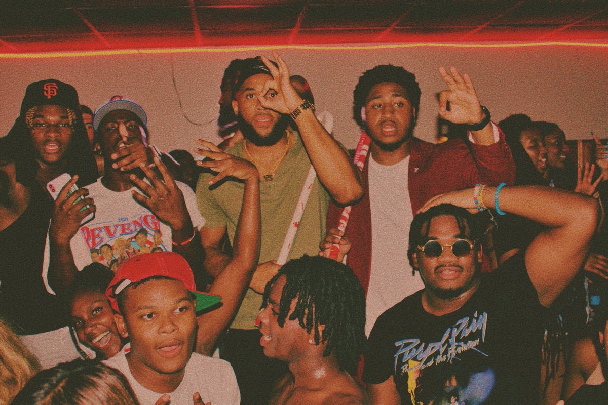 94kProd's tweet photo. Red Zone II is the move tonite, look how we had the joint rocking last yr https://t.co/MYiEJWS7s7