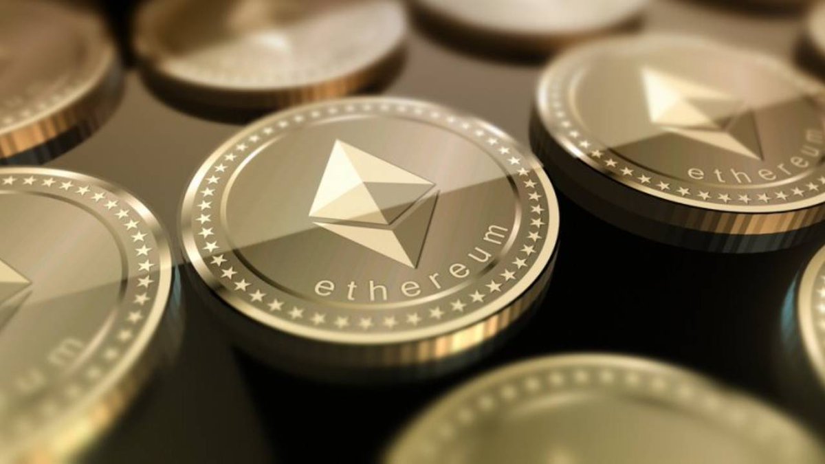 FinansMix's tweet photo. Ethereum, hareketli ortalamaların üzerine çıkmaya çalışıyor. Boğalar çabalarında başarılı olacak mı yoksa fiyat düşecek ve düzeltmeye devam edecek mi?
#kripto #etherum #kriptopara #SonDakika #haberler 
https://t.co/qWgPhX0K9q https://t.co/4PP6MQk0dx
