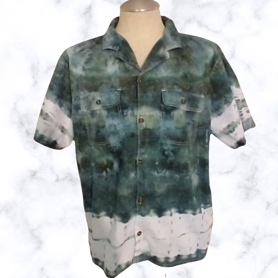 VoodooHippieGal's tweet photo. XL Relaxed Camp Shirt 
Relaxed fit, button up short sleeve camp shirt featuring dual front pockets and sturdy but soft linen/cotton construction. Perfect for the rugged outdoor types and stylish enough for everyone else! 
-Regular relaxed fit/masculine sizing $... https://t.co/4o5NkJyxLm