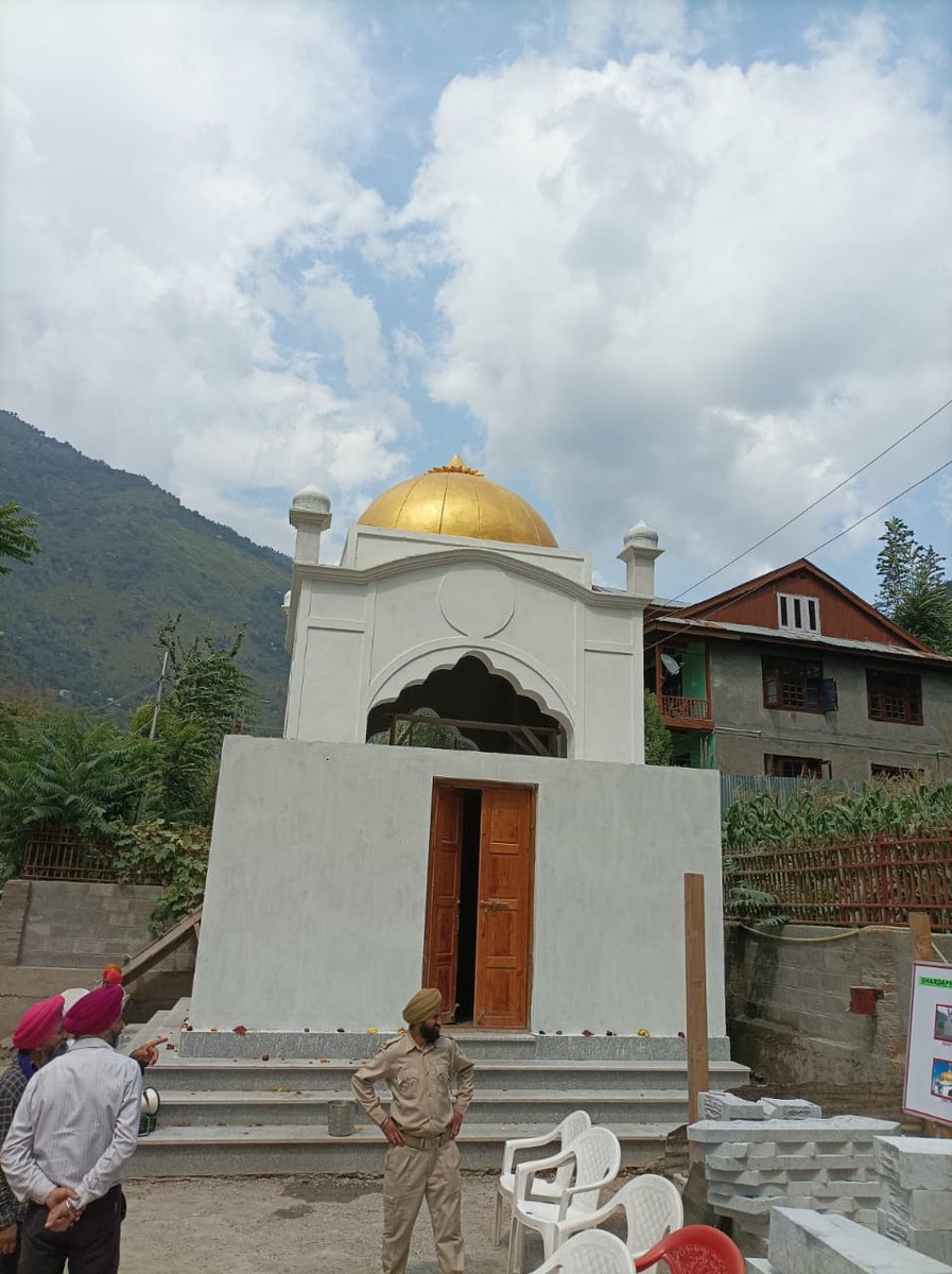 singh_meelu's tweet photo. Historic day at #Tithwal #Karnah today in J &amp; K. Charri Mubarak Yatra performed upto zero line on CTCP bridge on holy Kishenganga River along Line of Control. After 75 years. Under the aegis of Save Sharda Committee.
Sharda Yatra Temple &amp; Gurdwara also nearing completion there. https://t.co/Ijf9PiLL8d