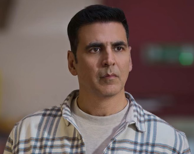 Manohar7Vishnoi's tweet photo. If you are don't bleave in "Age is just a number" then watch this picture
#AkshayKumar #RamSetu #CuttputlliNowStreaming #CuttputlliStreamingNow #CuttputlliOnHotstar #CuttputlliReview #Cuttputlli https://t.co/4dBOfKKQF4