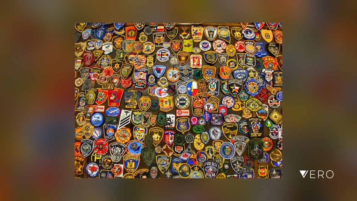 ATXRaptor's tweet image. #LargeGroupOfObjects #MultiColored #FullFrame #Indoors #Pattern #Backgrounds #Art #police #patchcollection #policepatch #policepatches vero.co/raptoratx/qtzR…