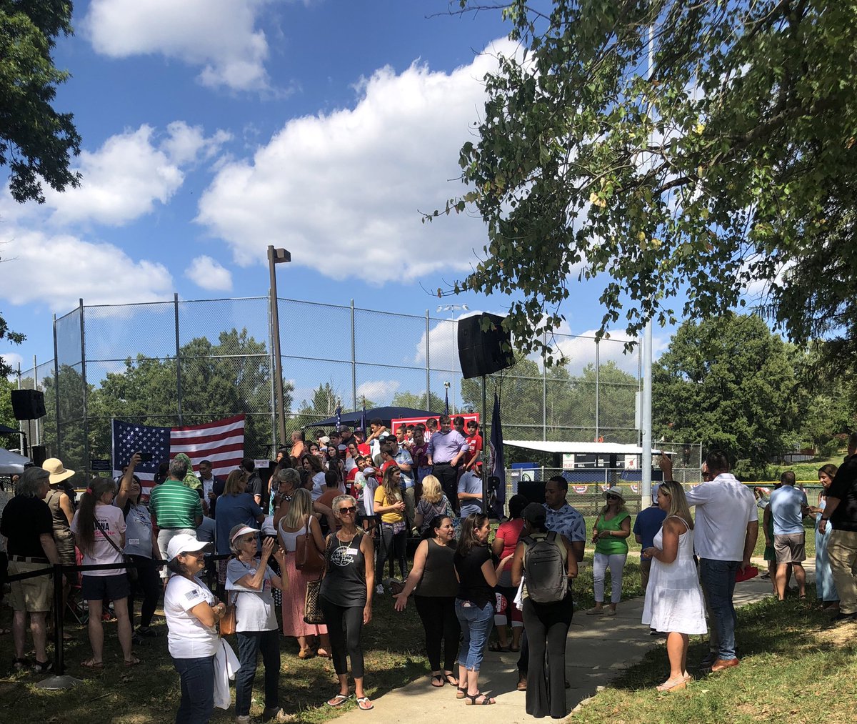 cheryldgb's tweet photo. On Wednesday @GlennYoungkin @WinsomeSears @JasonMiyaresVA & three GOP candidates gave long speeches about how โwe are protecting the childrenโ while abt 28 kids stood as visual props in the hot Sun behind them for over an hour. No performance #justprops https://t.co/8aw1xbVGjf