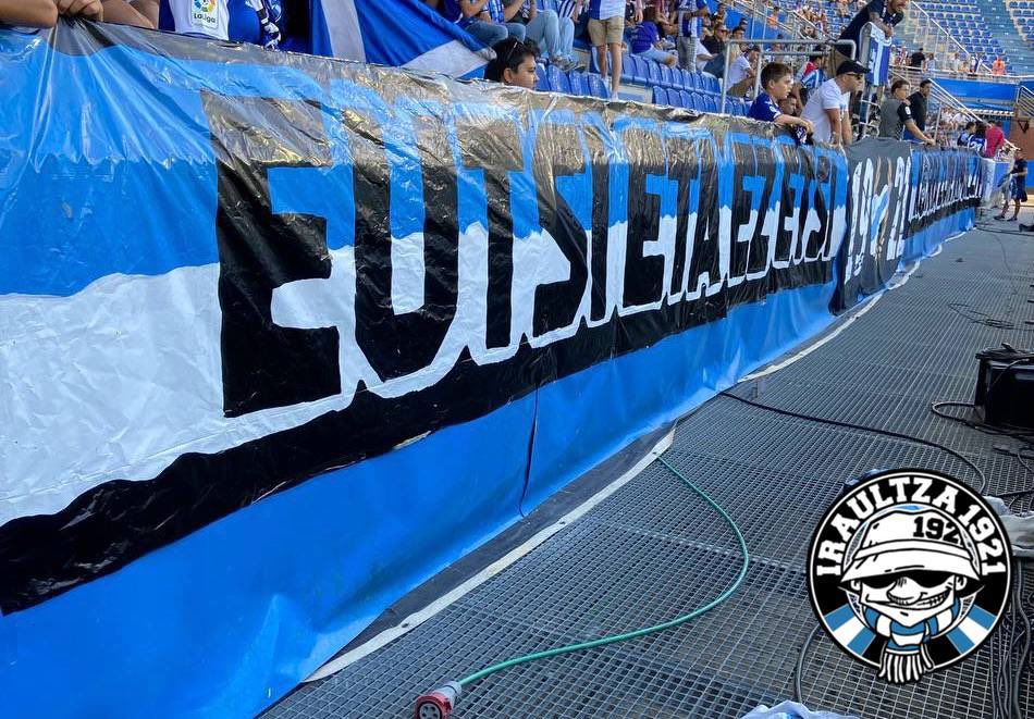Iraultza1921's tweet photo. Korra zure harmaila zurekin
EUTSI ETA EZ ETSI!
Maite zaitugu https://t.co/5WyNtgKyge