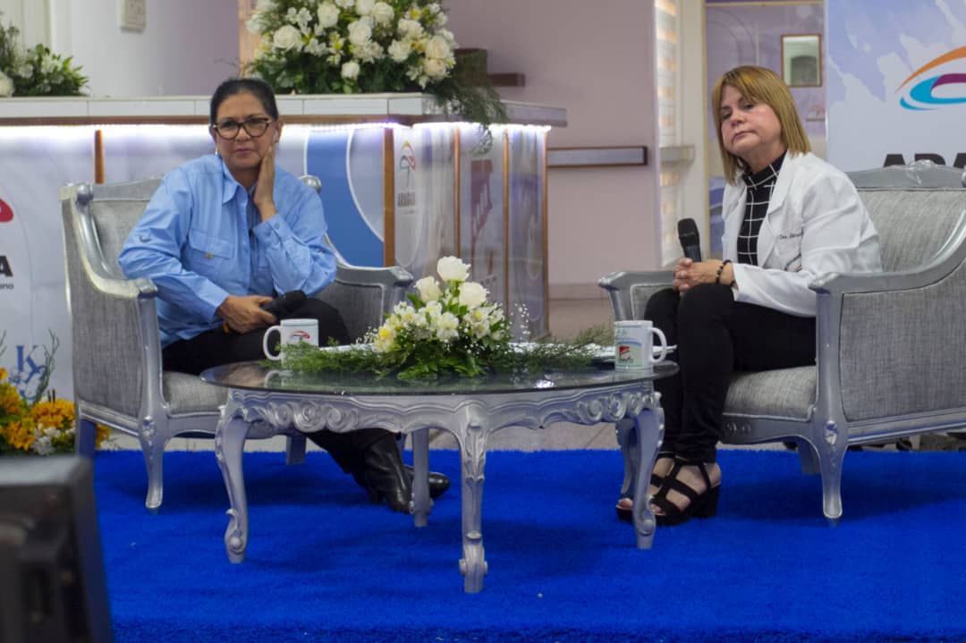 SUPRARAGUA_'s tweet photo. Dra. Shirley Hernández – Autoridad Única en Salud de Aragua – “Quiero resaltar que nosotros tenemos 14 hospitales en el Estado, y el HCM es un hospital tipo 4” #YoSoyAragua #AraguaEsHumanidad #KarinaCarpio https://t.co/R56OlsFdv6