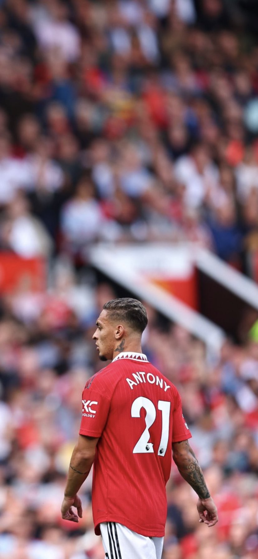 Doentes por Futebol - Antony cravou mais um gol com a camisa do Manchester  no ano. E um golaço! 🔥