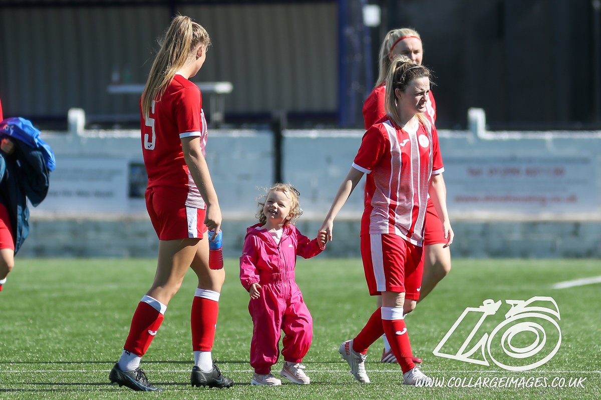 CollargeImages's tweet photo. The @RenfrewLadiesFC #YoungFootballer program was launched today ahead of the @SWFChampionship game against @AyrUtdGirls #Academy #DevelopmentFootball #PlayerPathway #NewStart https://t.co/3YhGL58ixl