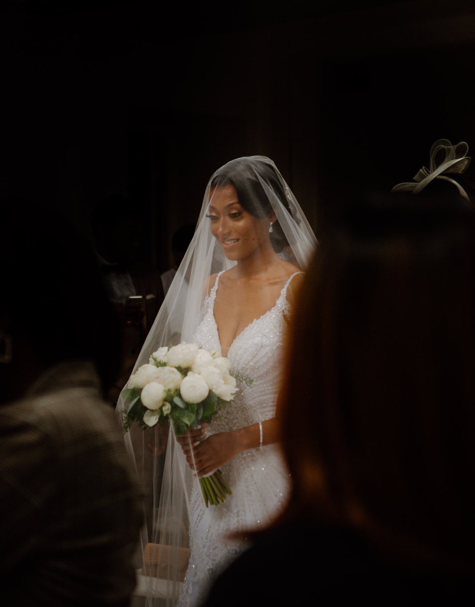 RhodaOlu's tweet photo. Gosh! I love taking pictures 😭🥺
https://t.co/VGZLrTE6JC https://t.co/jiHB48xWmB