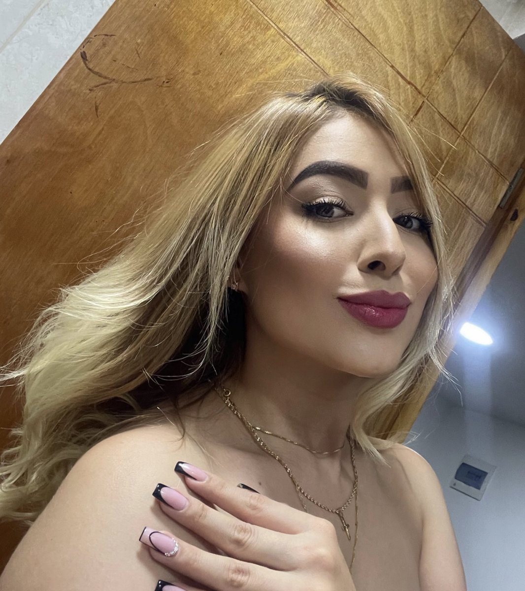 valggmm's tweet photo. Buen domingo ✌🏼🦋 https://t.co/WHyT1V1gBd