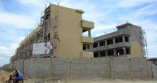 Presidente <a href="/luisabinader/">Luis Abinader</a>, haga cumplir la ley del 4% y la 118-21. Serían 12,795 millones reducidos al Minerd en dos años. Con estos se habrían terminado 3,348 aulas que están entre 80-95% y no habría que alquilar almacenes para dar clases ¡NO PERMITA ESTE ESTIGMA EN SU HISTORIAL!