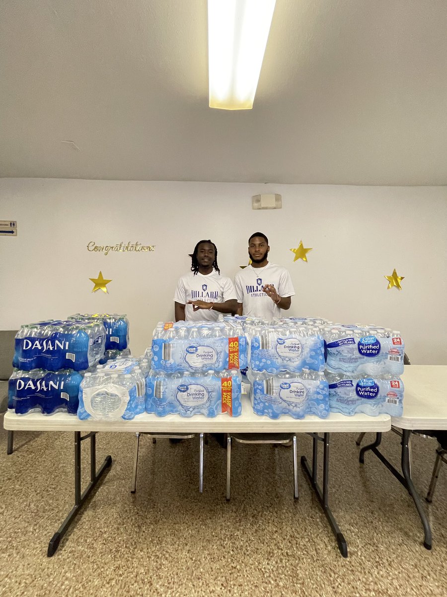 The brothers of Beta Gamma came out to donate cases of water to Shiloh Christian Fellowship Church in support of the Jackson, Mississippi water crisis.