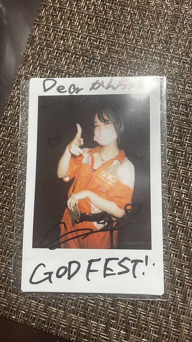 In8Gos's tweet photo. #神激
#神者の輪
#じっくりレポ
#GODFEST
初の主催フェスお疲れ様でした!!
いや控えめに言っても最高でした…w
特にSHINさんがBLUEやってくれた時にはもう…BLEACH大好きわい大歓喜でしたw
他の出演者の方々もめちゃくちゃ楽しかったし盛り上がりました!
来年もまた行きたいです!
ヤーマン最高w https://t.co/xvRKxMrO7j