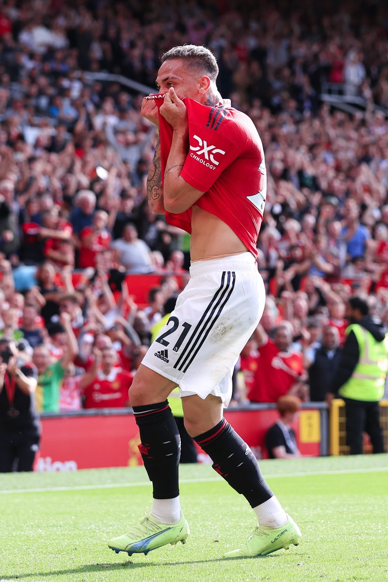 ManUnitedZone's tweet photo. Look at what it means 🤩🔴 @antony00 https://t.co/7M77eVRb2a