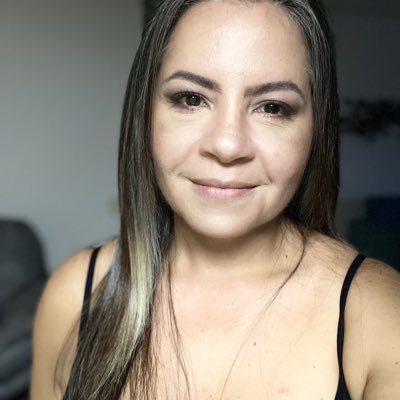 Gloryossa18's tweet photo. #NuevaFotoDePerfil https://t.co/rcpEsLW8kT