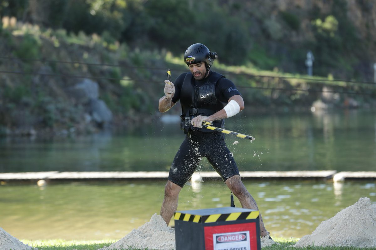 ItsMohitMalik's tweet photo. Felt my best while performing this stunt..it brought me much closer to the road to the finale..thank you @ColorsTV for such an amazing experience..💥 https://t.co/6OFVZFrE7w