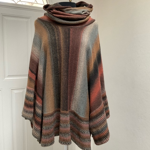 So good I had to share! Check out all the items I'm loving on <a href="/Poshmarkapp/">Poshmark</a> #poshmark #fashion #style #shopmycloset #batman #dordorcouture: posh.mk/pKxIL93j3sb