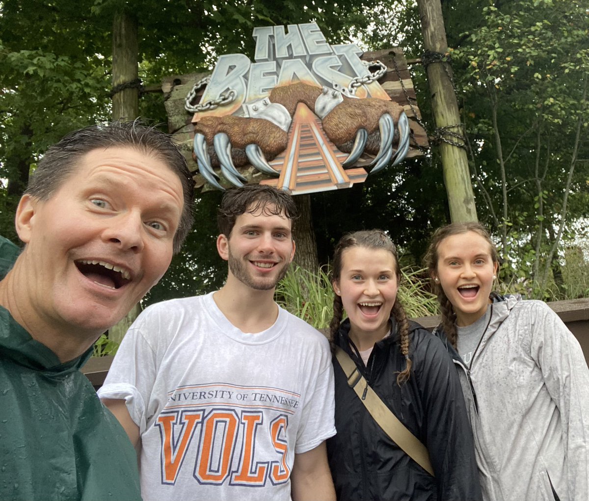 buzzberryTN's tweet photo. Soggy days are great for coaster queues. We enjoyed riding my daughter’s 100th coaster at @KingsIslandPR https://t.co/ZDMXHU0cLz