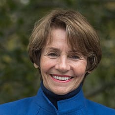 Ilumn8L's tweet photo. For nearly forty years, Lynne Twist has been dedicated to alleviating poverty, ending world hunger, advancing social justice, and protecting the environment. Attend https://t.co/Ue1fvlj7F6's Imagining in Action Summit to hear her speak.  https://t.co/5ii0ESu13q https://t.co/oaHfYraa6E