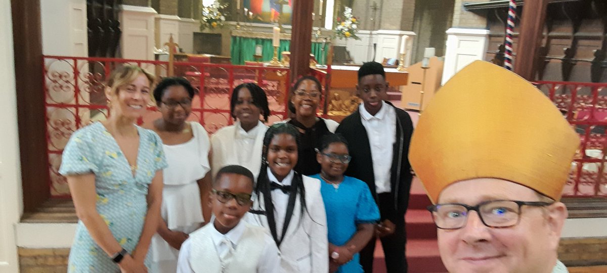 BishopRobW's tweet photo. Phenomenal day. Baptisms & confirmations at St John Upper Edmonton, quick visit to @AllSaintsN9 open afternoon at the mosque on Wightman Road & a baptism and commissioning of new womens guild and @MothersUnion members @StMarksEnfield @AmatuIwuagwu #Godisgoood @dioceseoflondon https://t.co/yvYerdSImN
